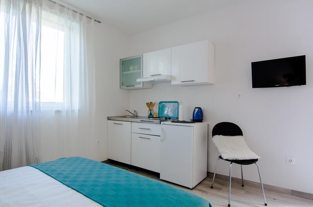 Studio Apartment Stella 拉宾 客房 照片